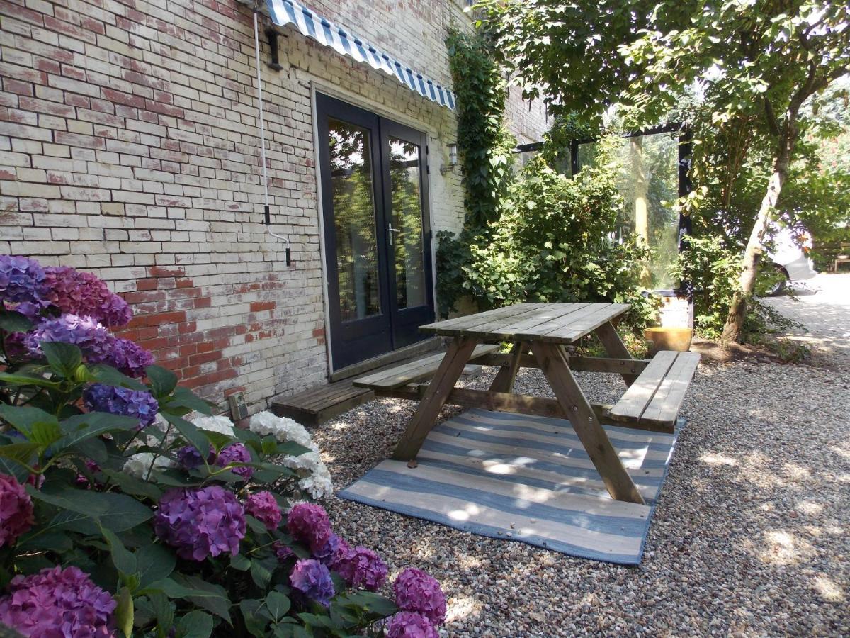 Tintaglia, Betaalbaar En Gastvrij Bed & Breakfast สตัดส์คานาล ภายนอก รูปภาพ